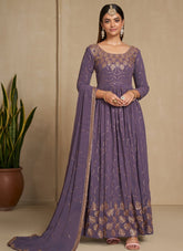 Gown in Lavender Colour Looking Heavenly